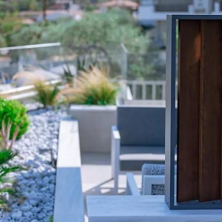 Aloe Elegant Ξενοδοχείο με διαμερίσματα 4*