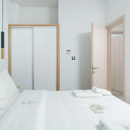 Aloe Elegant Aparthotel 4*