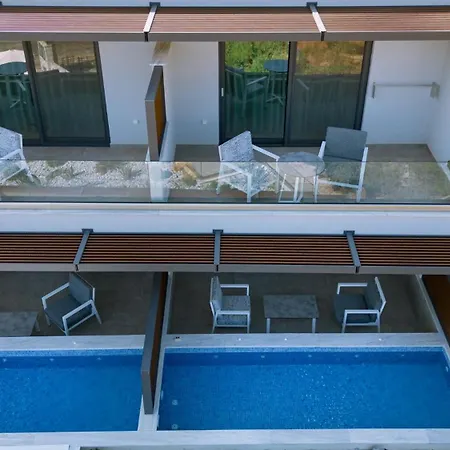 Lägenhetshotell Aloe Elegant 4*