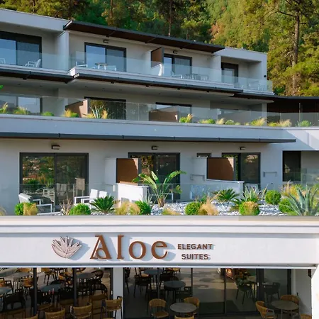 Lägenhetshotell Aloe Elegant 4*