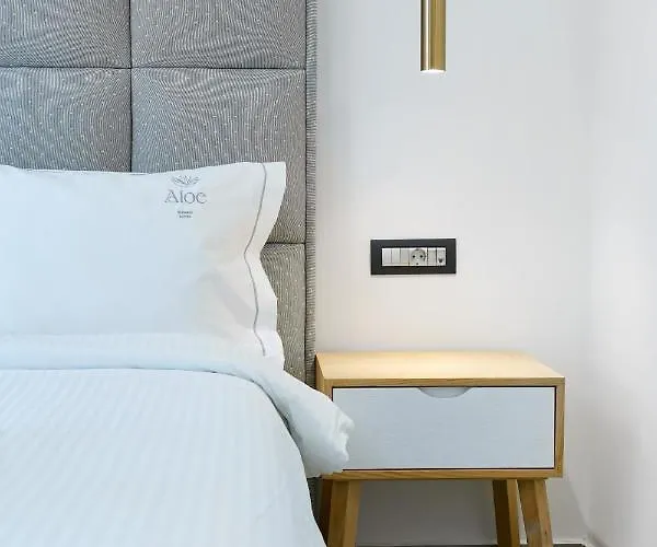 Aloe Elegant アパートホテル