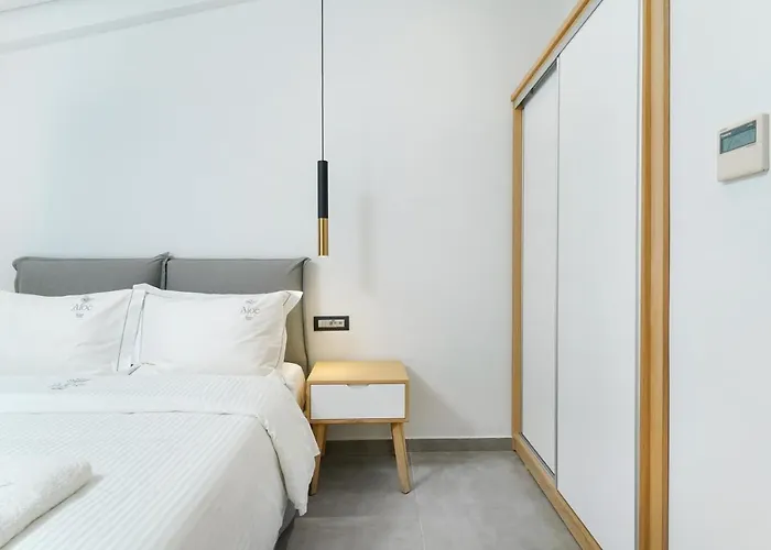 Aloe Elegant アパートホテル スカラ・ポタミアス