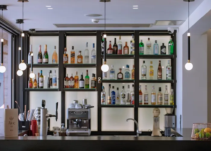 Aloe Elegant Скала-Потамиас